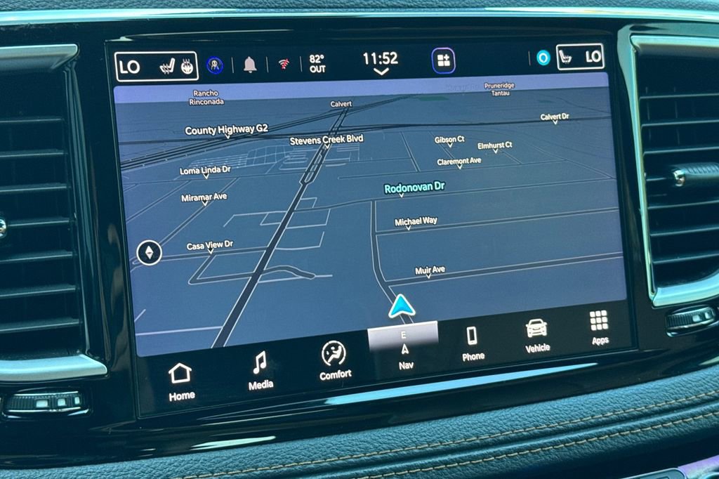 Used 2021 Chrysler Pacifica Pinnacle image 17