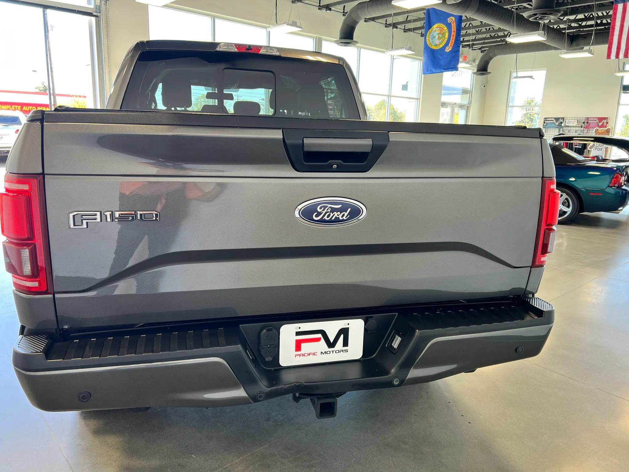 Used 2015 Ford F150 XLT w/ Equipment Group 302A Luxury AWD/4WD image 6