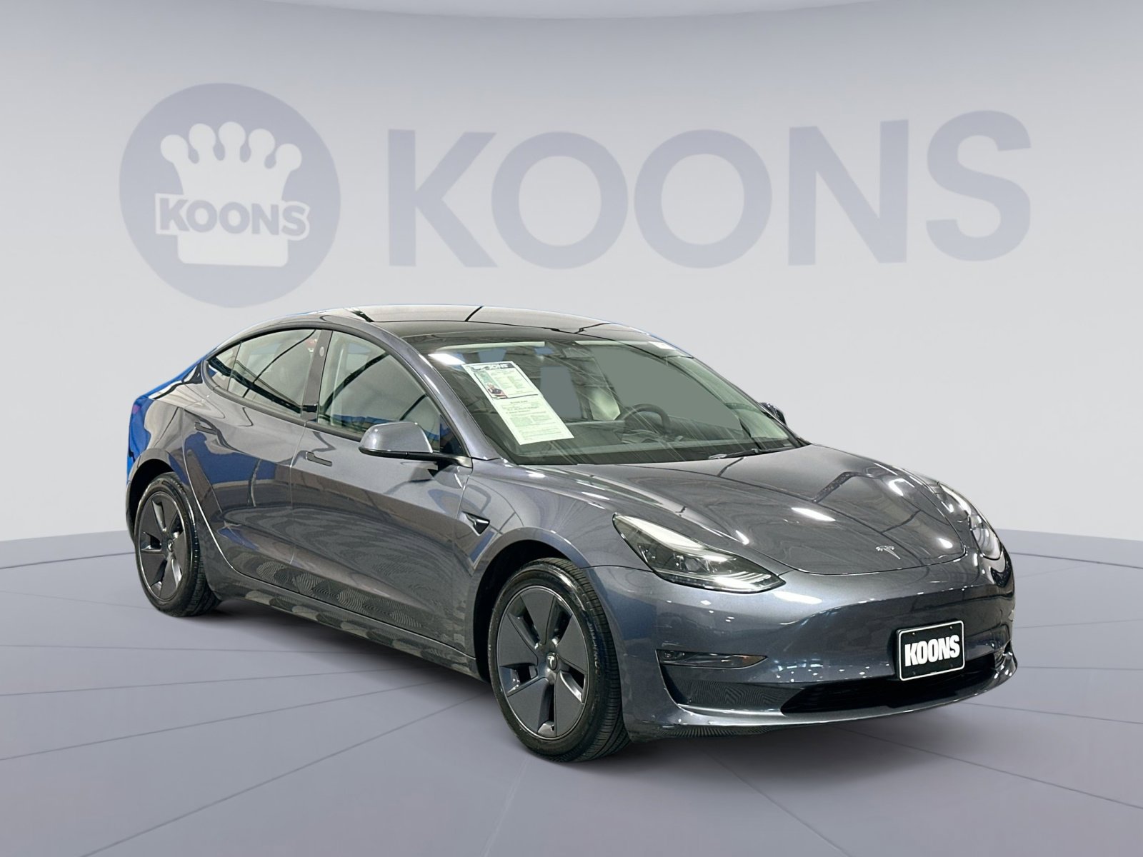 Used 2023 Tesla Model 3 Standard Range image 10