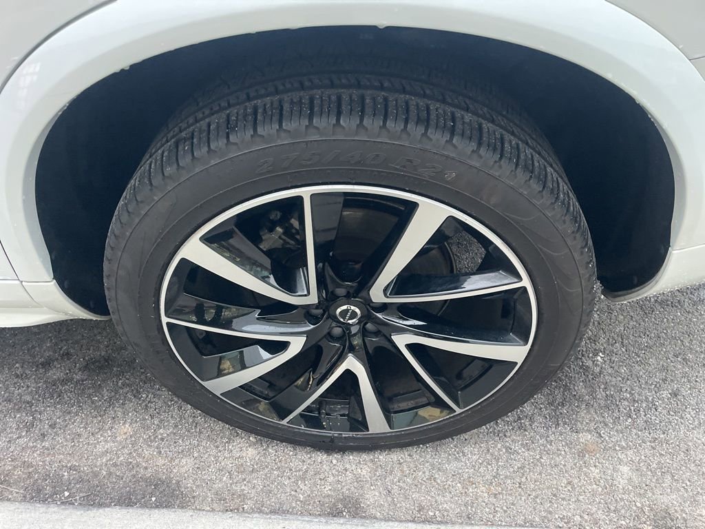 Certified 2024 Volvo XC90 B6 Ultimate image 14