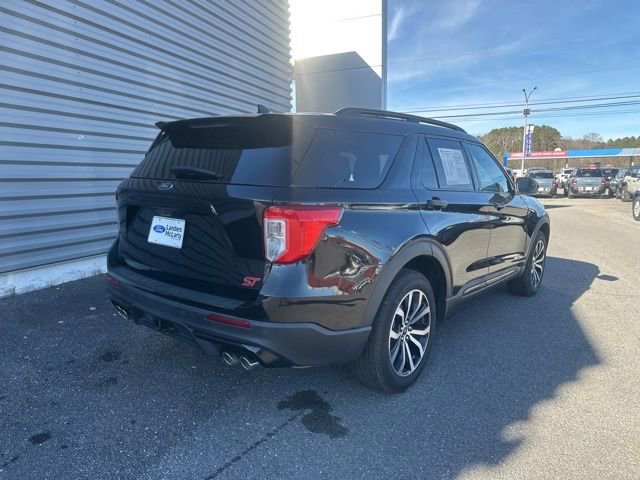 Used 2023 Ford Explorer ST AWD/4WD image 3