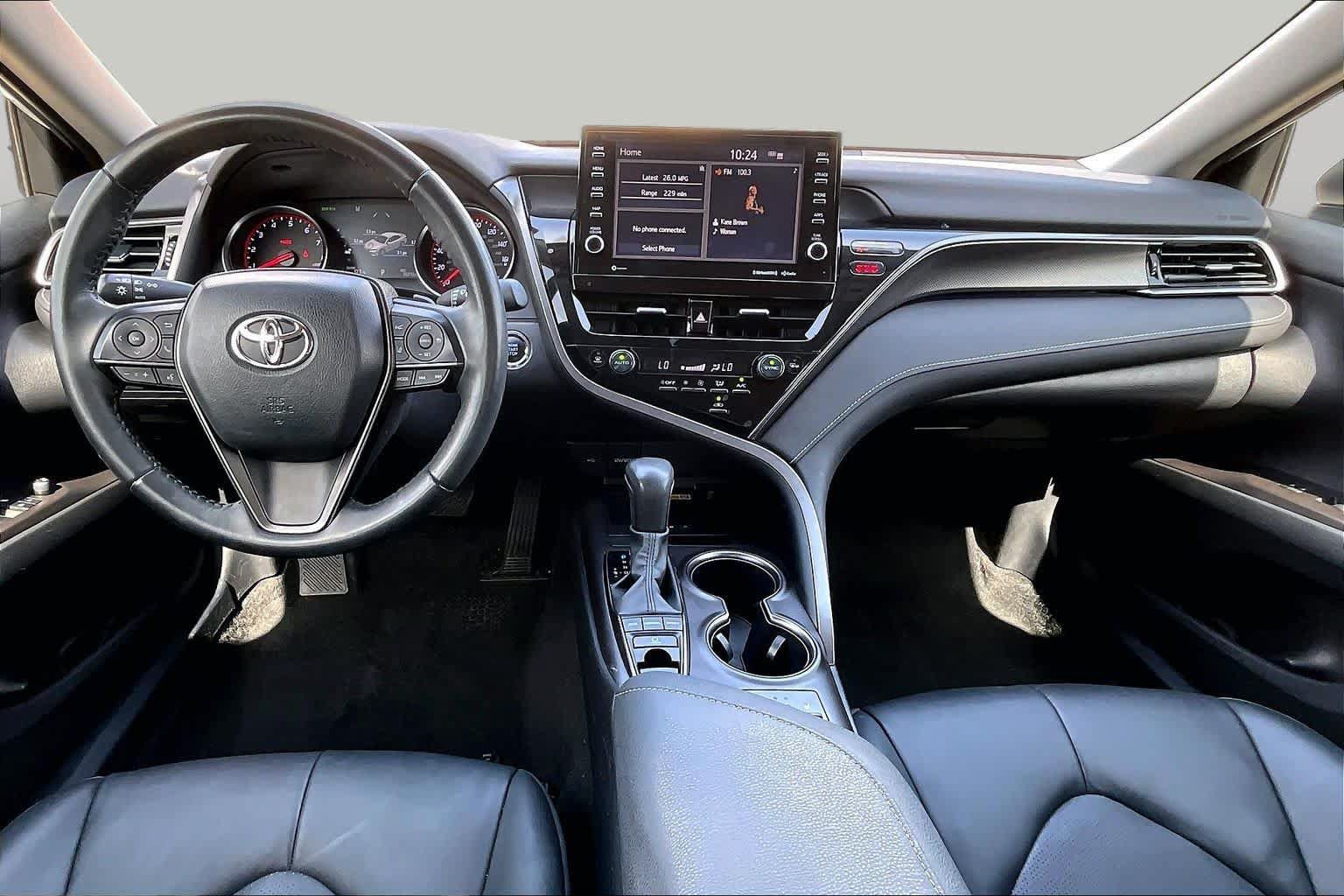 Used 2023 Toyota Camry XSE FWD image 16