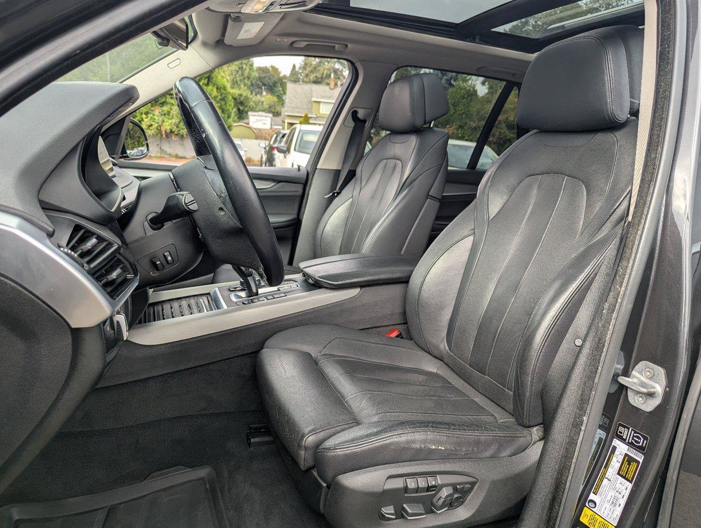 Used 2014 BMW X5 xDrive50i AWD/4WD image 29
