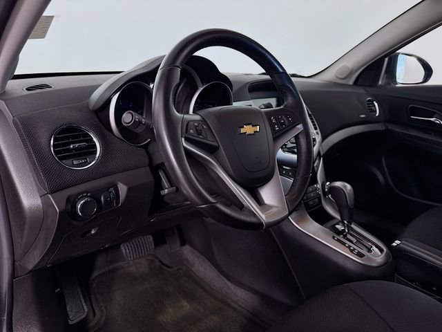 Used 2014 Chevrolet Cruze LT FWD image 9
