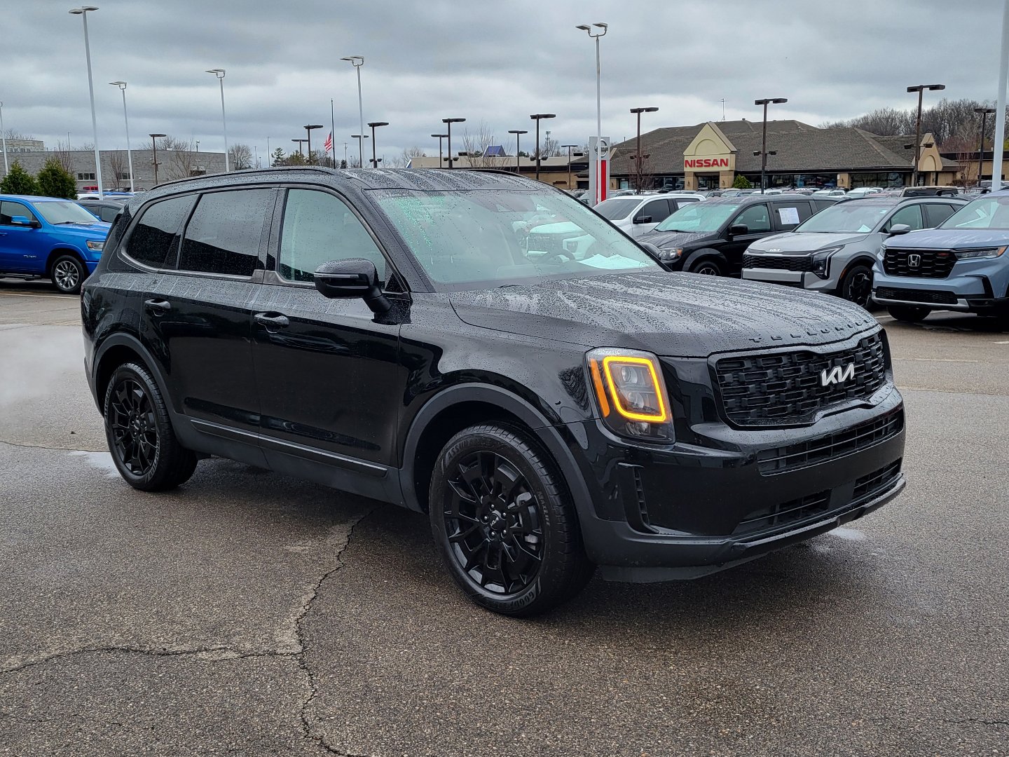 Used 2022 Kia Telluride EX w/ EX Premium Package image 32