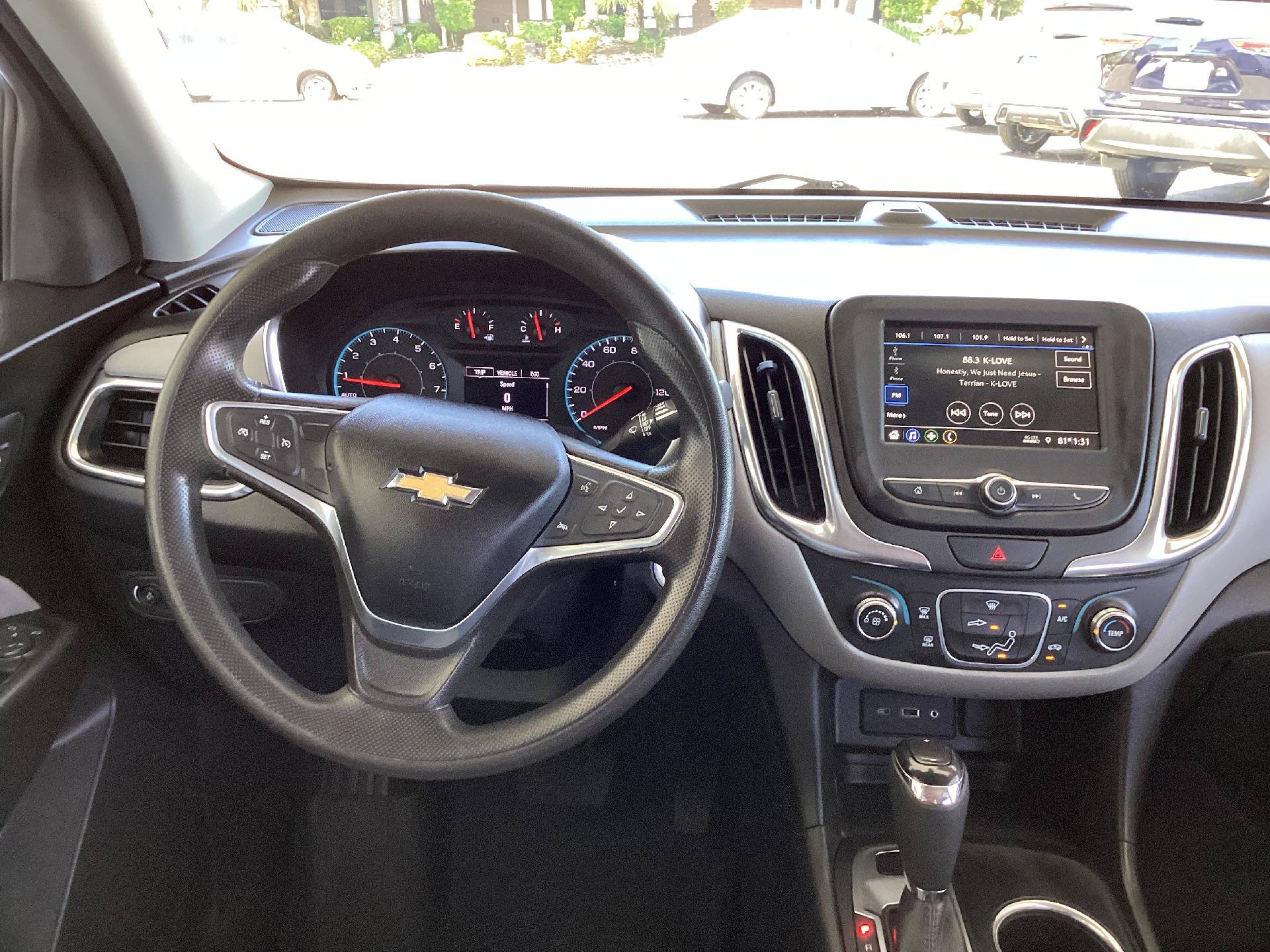 Used 2019 Chevrolet Equinox LS w/ LS Convenience Package AWD/4WD image 17