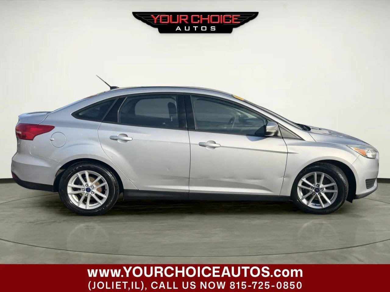 Used 2016 Ford Focus SE image 8
