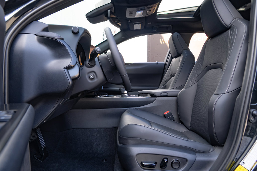 New 2026 Lexus UX 300h AWD w/ Accessory Package (Z1) image 13