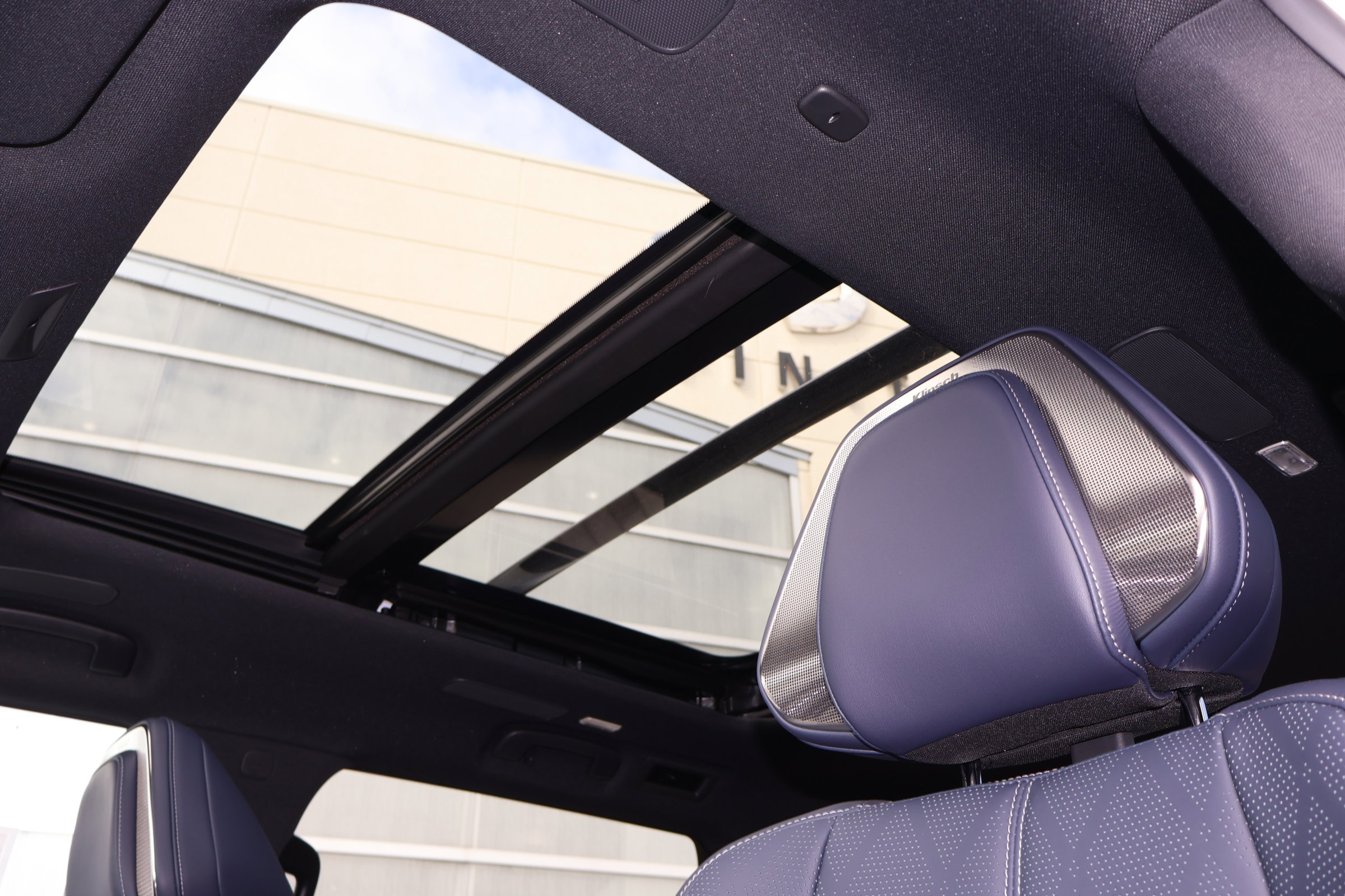 New 2026 INFINITI QX80 4WD image 31