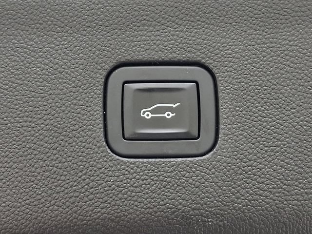 Used 2018 Buick Enclave Premium w/ Experience Buick Package AWD/4WD image 32