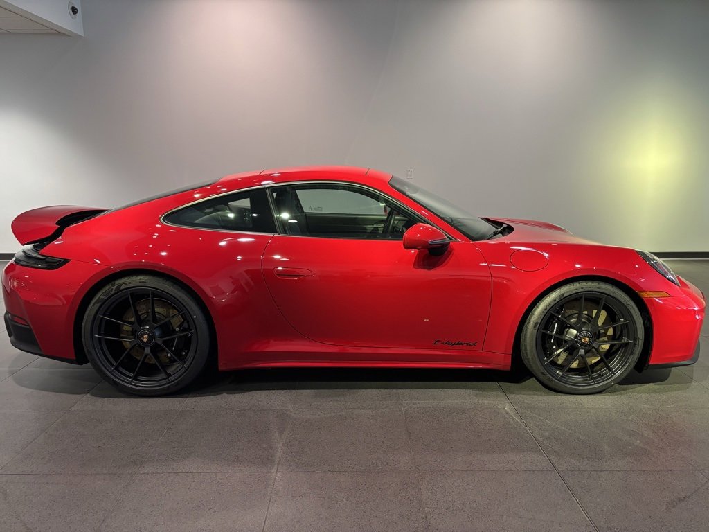 New 2026 Porsche 911 Carrera GTS image 40