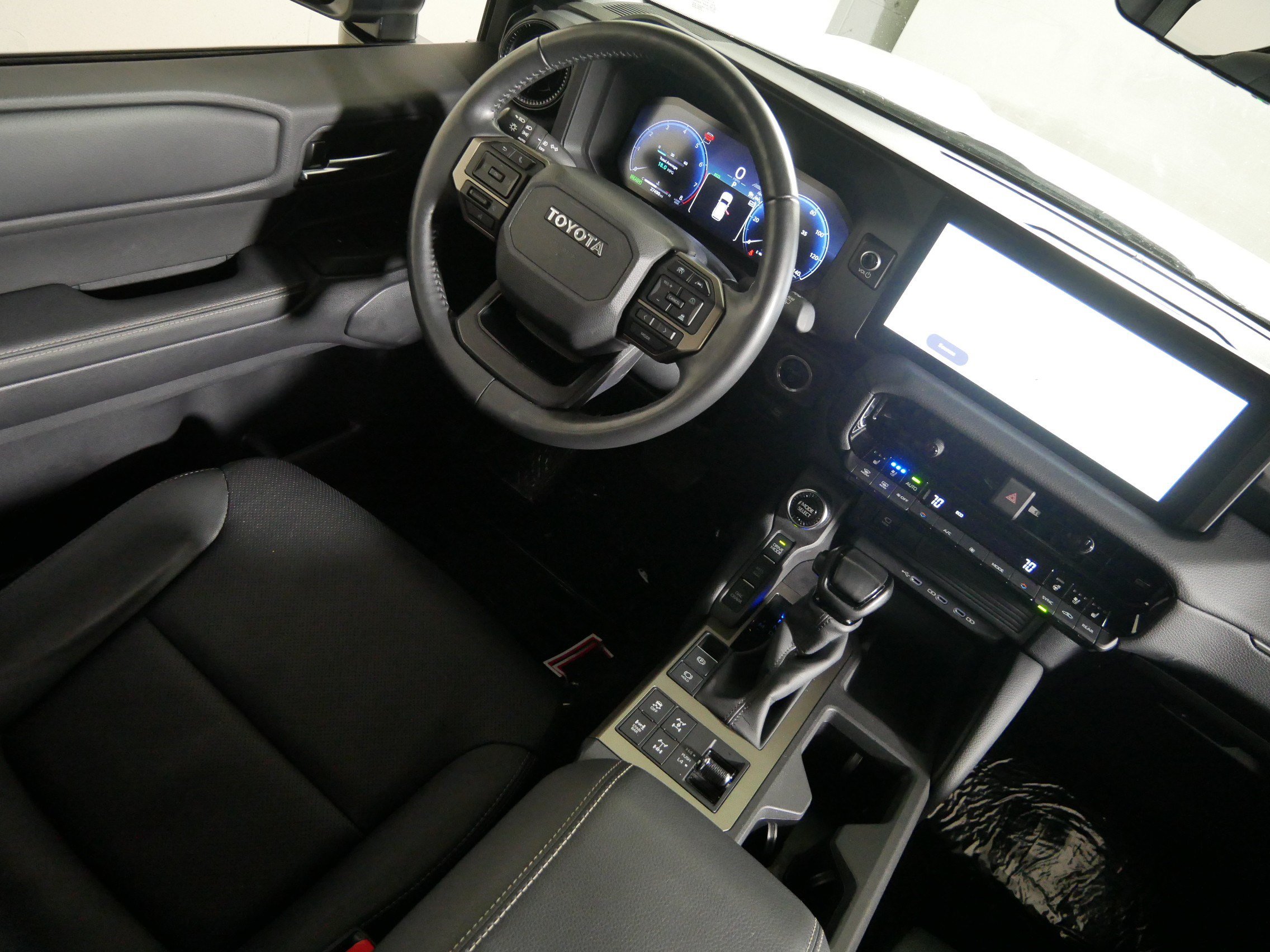 Used 2024 Toyota Land Cruiser AWD/4WD image 9