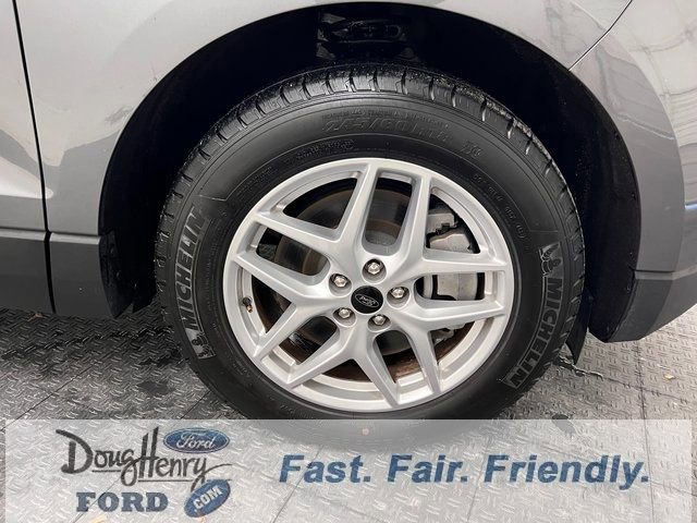 Used 2023 Ford Edge SEL image 17