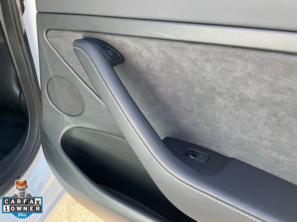 Used 2023 Tesla Model 3 Standard Range image 56