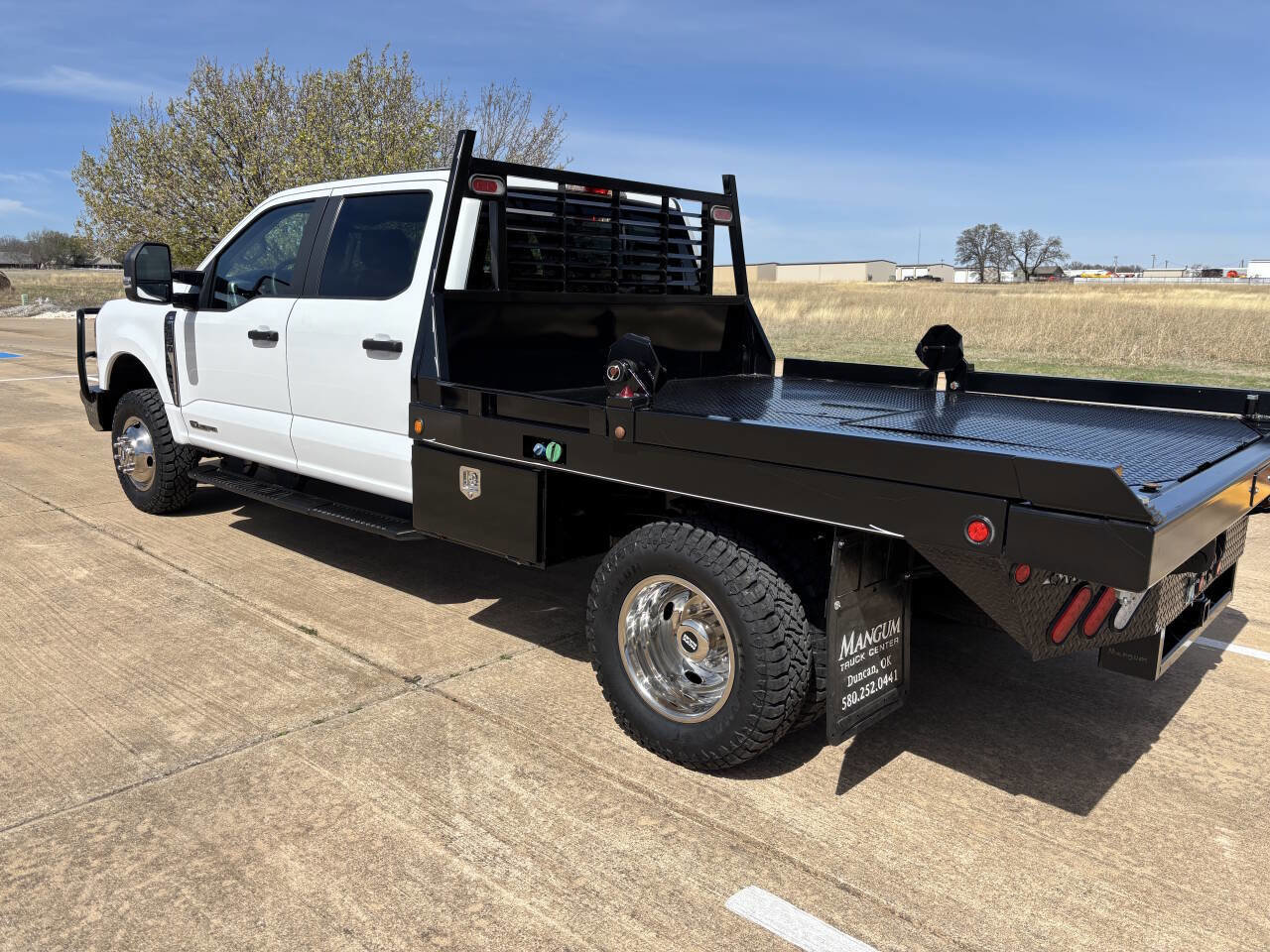 Used 2023 Ford F350 XL image 8