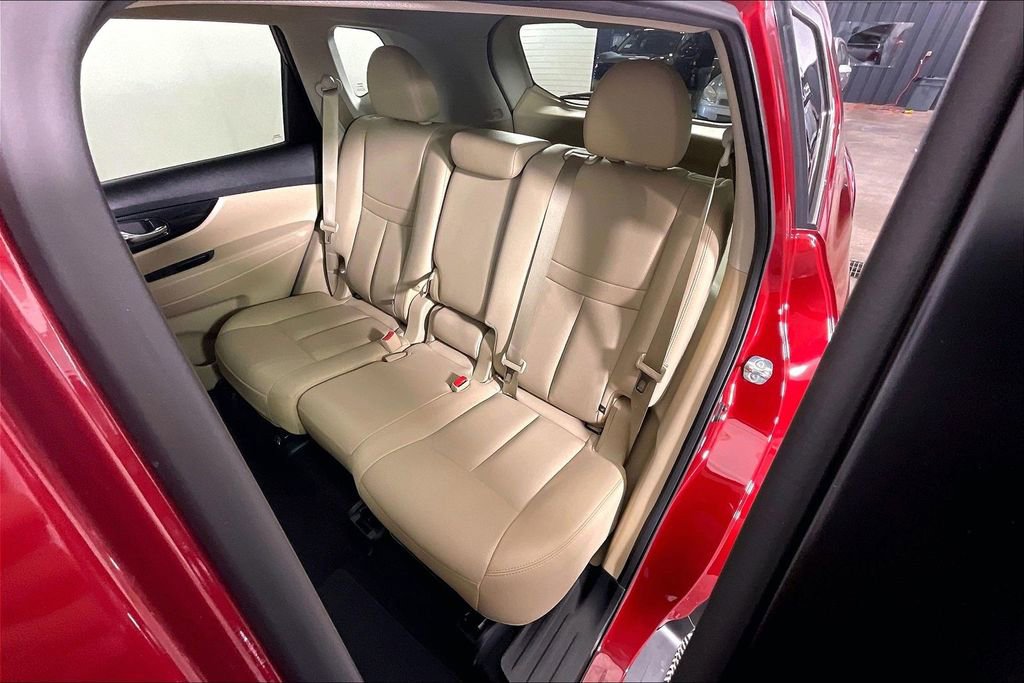 Used 2020 Nissan Rogue SL w/ Premium Package image 38