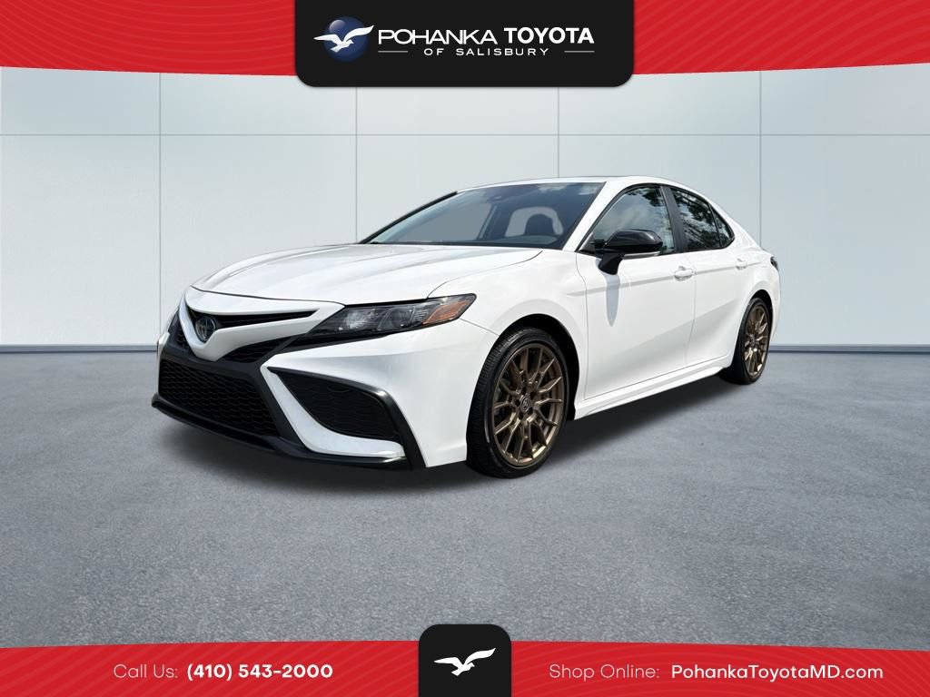 Certified 2024 Toyota Camry SE FWD image 1