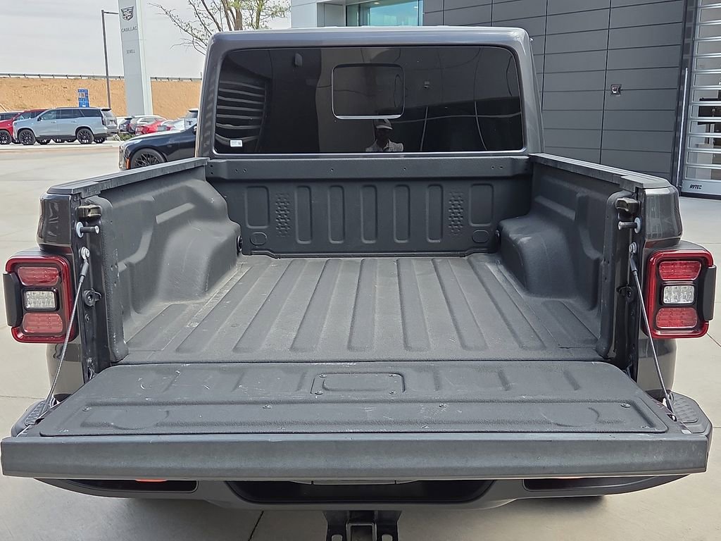 Used 2023 Jeep Gladiator Mojave w/ LED Lighting Group image 10