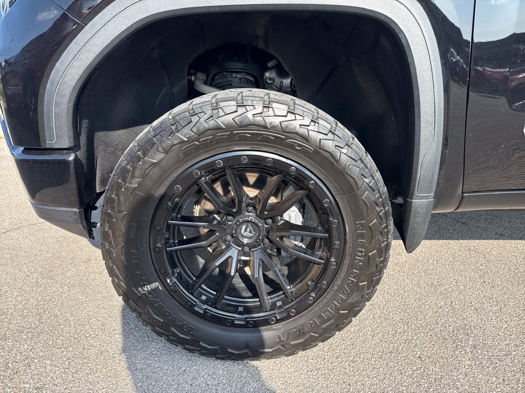 Used 2023 GMC Sierra 1500 Elevation AWD/4WD image 10