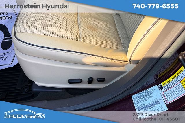 Used 2012 Lincoln MKZ FWD image 17