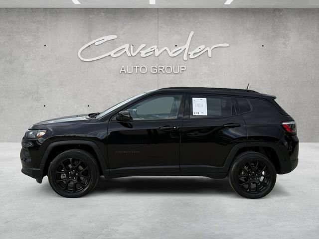 Used 2022 Jeep Compass Altitude image 13