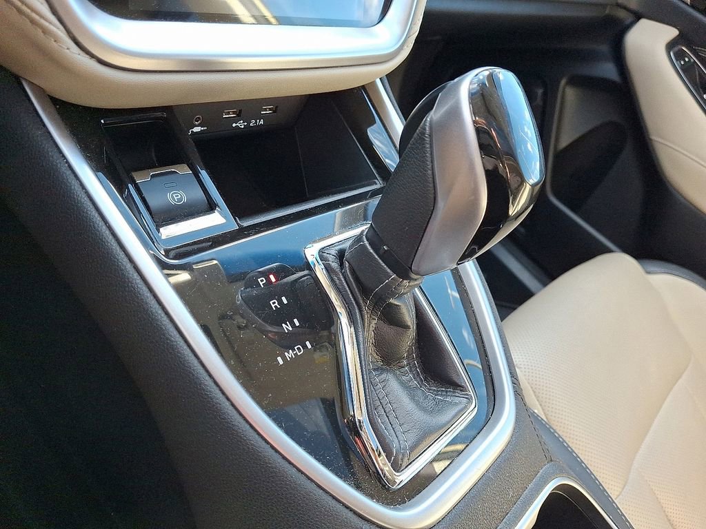 Used 2021 Subaru Outback Limited w/ Popular Package #2 image 16