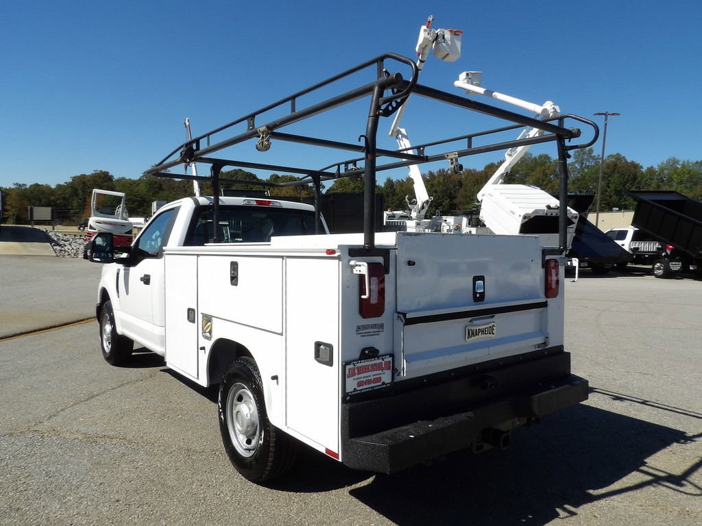 Used 2018 Ford F350 XL w/ Power Equipment Group image 5