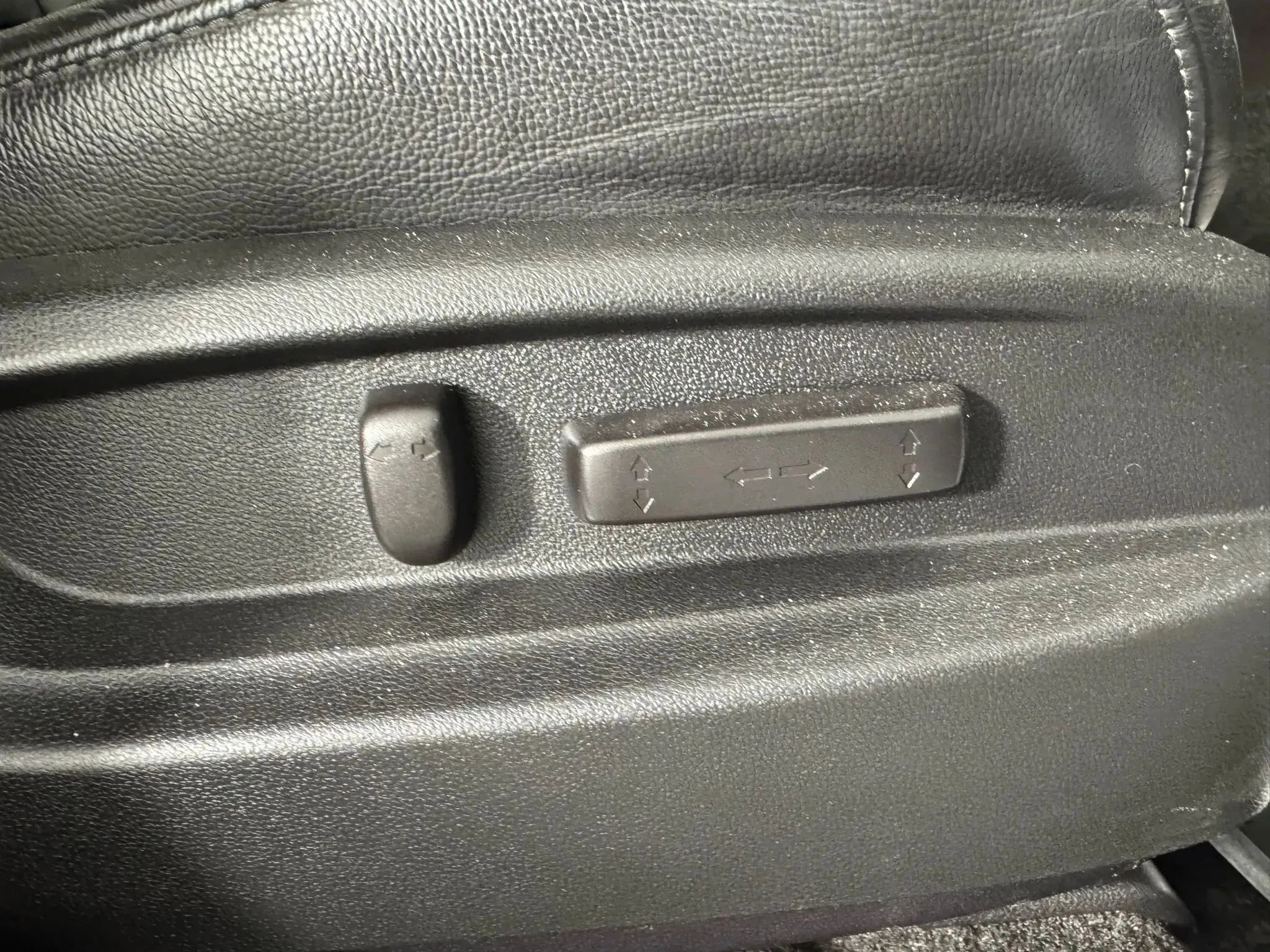 Used 2017 Acura MDX SH-AWD w/ Technology Package image 39