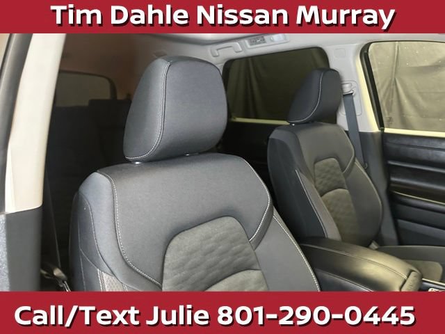 Used 2024 Nissan Pathfinder SV AWD/4WD image 16