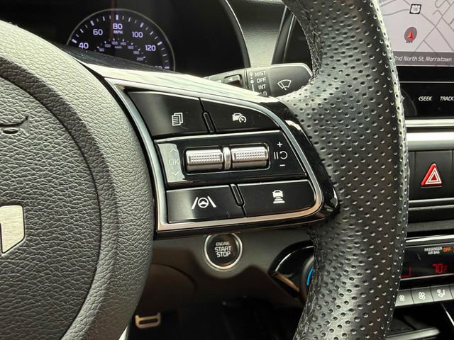 Used 2023 Kia Forte GT-Line w/ GT-Line Premium Package image 11