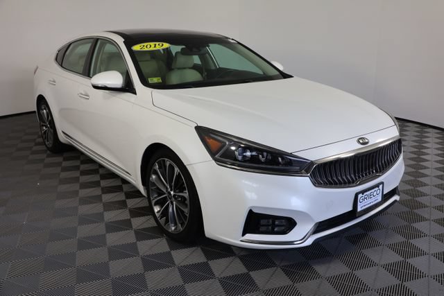 Used 2019 Kia Cadenza Technology FWD image 1