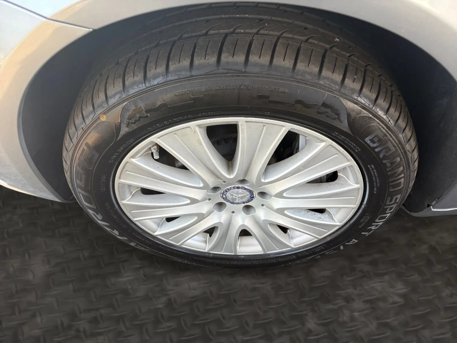 Used 2014 Mercedes-Benz S 550 Sedan image 37