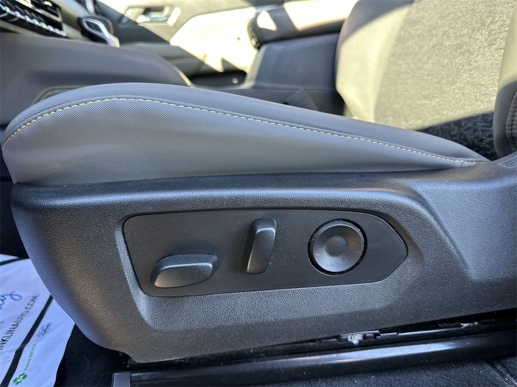 Used 2024 Chevrolet Colorado ZR2 image 12