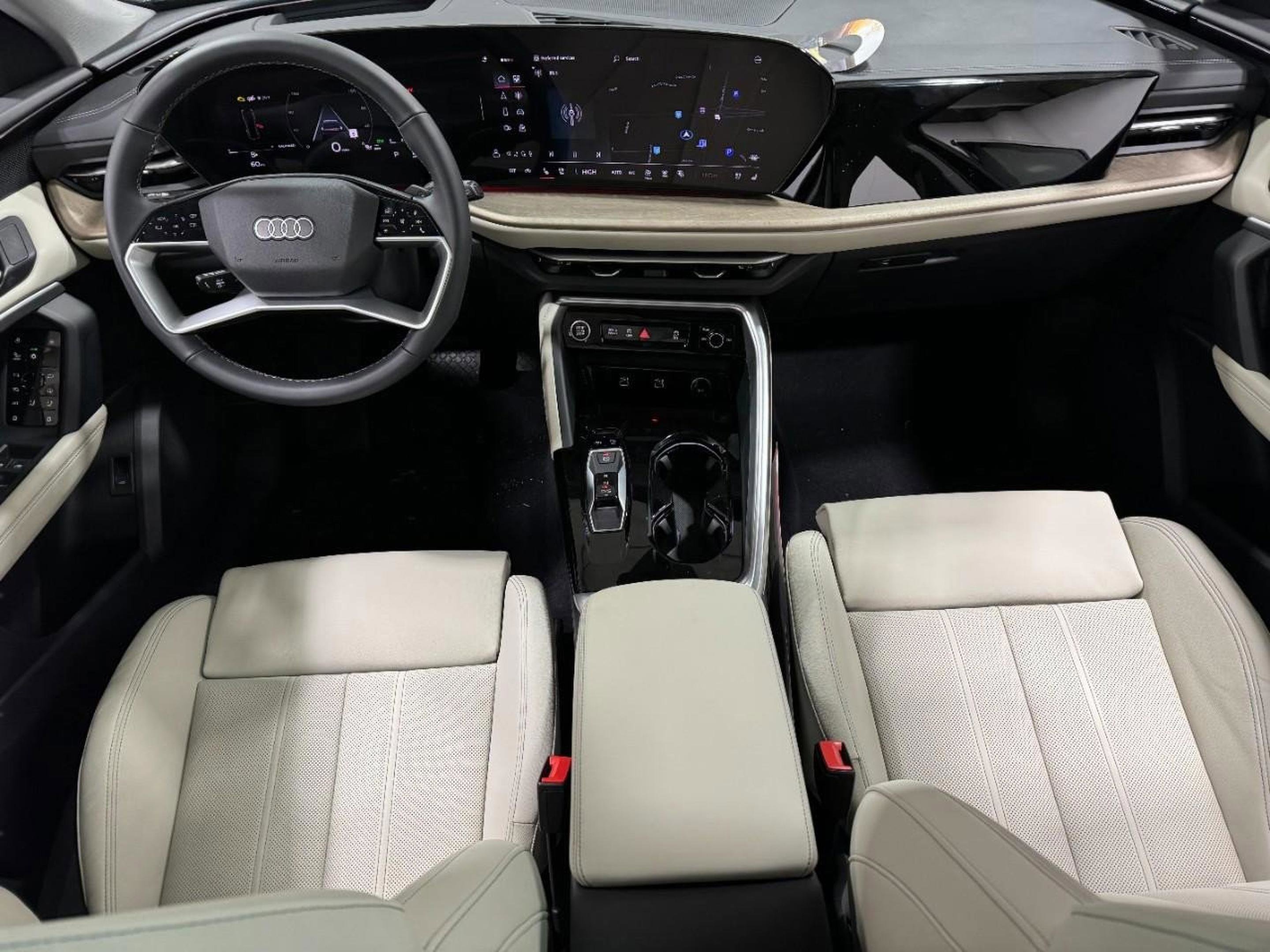 New 2025 Audi Q5 Premium Plus image 13