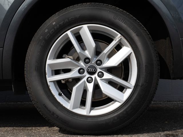 Certified 2023 Audi Q5 2.0T Premium w/ Convenience Package AWD/4WD image 13