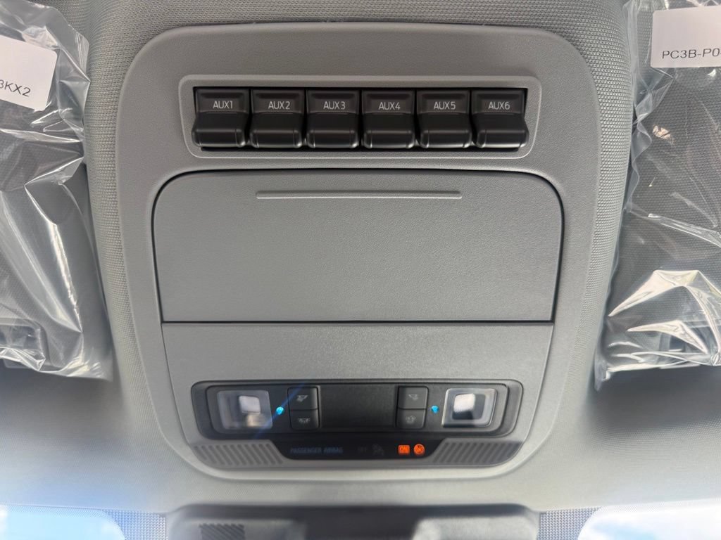 New 2026 Ford F550 2WD Regular Cab Super Duty image 33