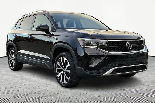 Used 2022 Volkswagen Taos SE