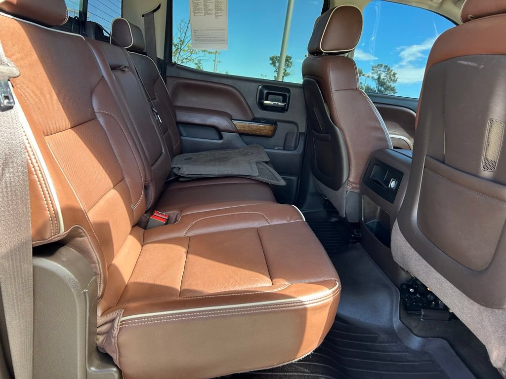 Used 2014 Chevrolet Silverado 1500 High Country w/ High Country Premium Package AWD/4WD image 29