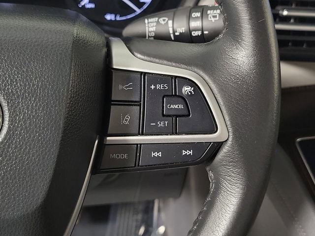 Used 2024 Toyota Sienna XLE FWD image 26