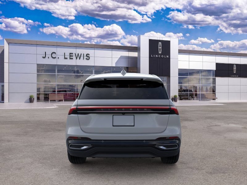 New 2026 Lincoln Nautilus Premier AWD/4WD image 6