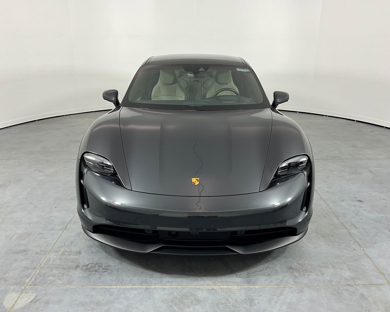 Certified 2024 Porsche Taycan image 10