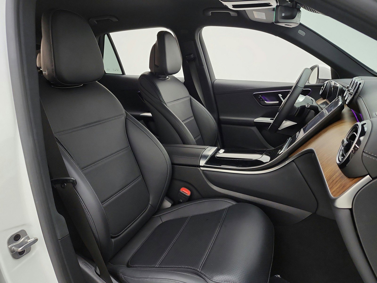 Certified 2024 Mercedes-Benz GLC 300 4MATIC image 23