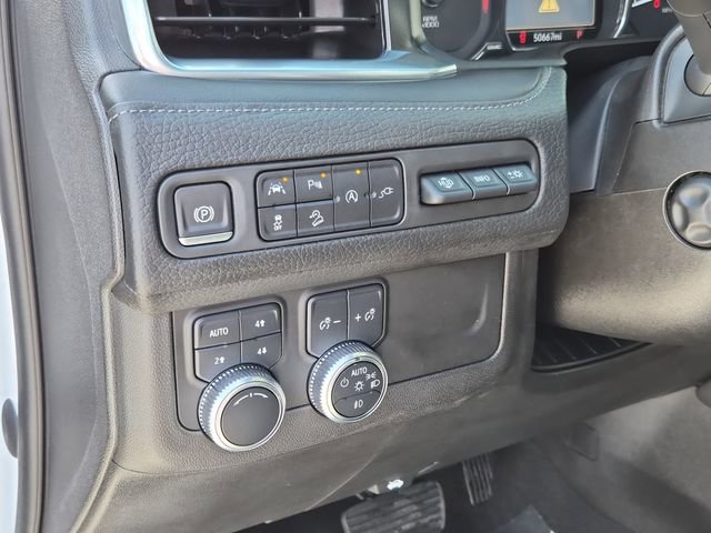 Used 2021 GMC Yukon XL Denali w/ Advanced Technology Package image 25