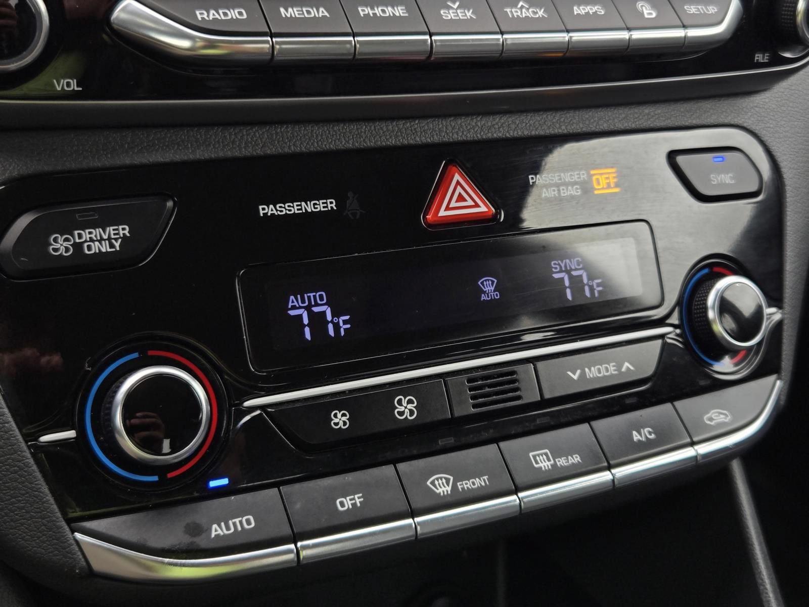 Used 2019 Hyundai Ioniq Limited FWD image 23