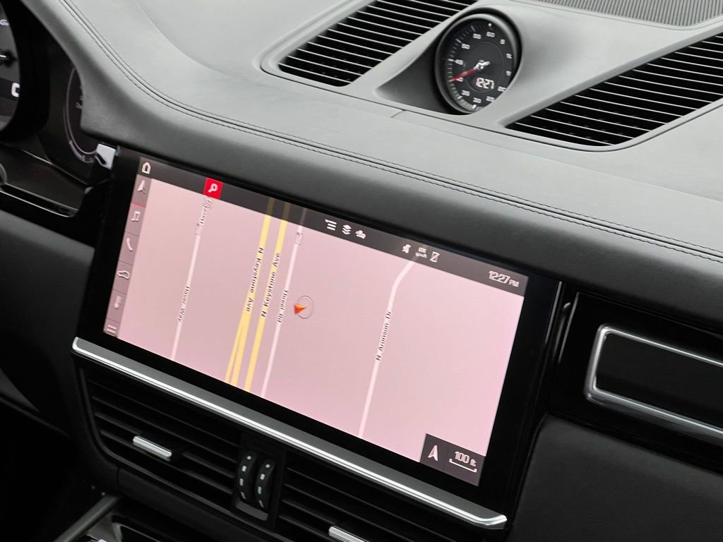 Used 2021 Porsche Cayenne GTS image 38