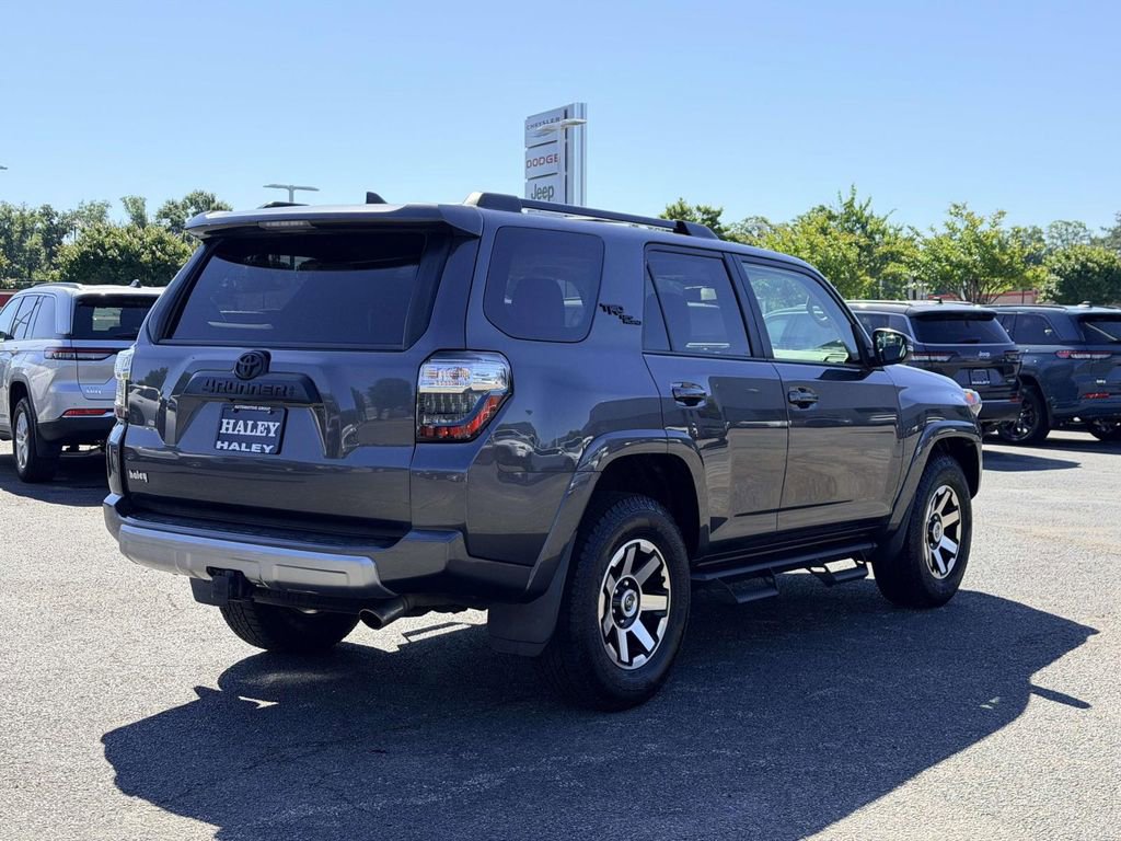 Used 2020 Toyota 4Runner TRD Off-Road Premium w/ Moonroof Package AWD/4WD image 2