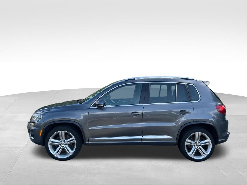Used 2016 Volkswagen Tiguan R-Line FWD image 2