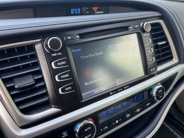 Used 2017 Toyota Highlander XLE image 15