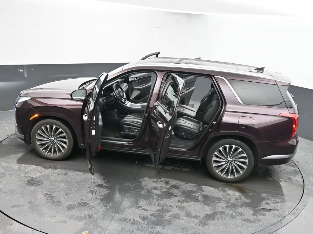 Used 2024 Hyundai Palisade Calligraphy image 92