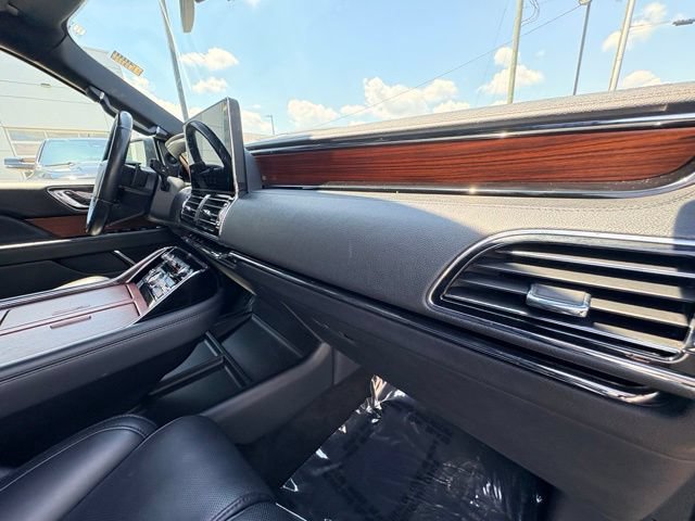 Used 2024 Lincoln Navigator Reserve AWD/4WD image 28